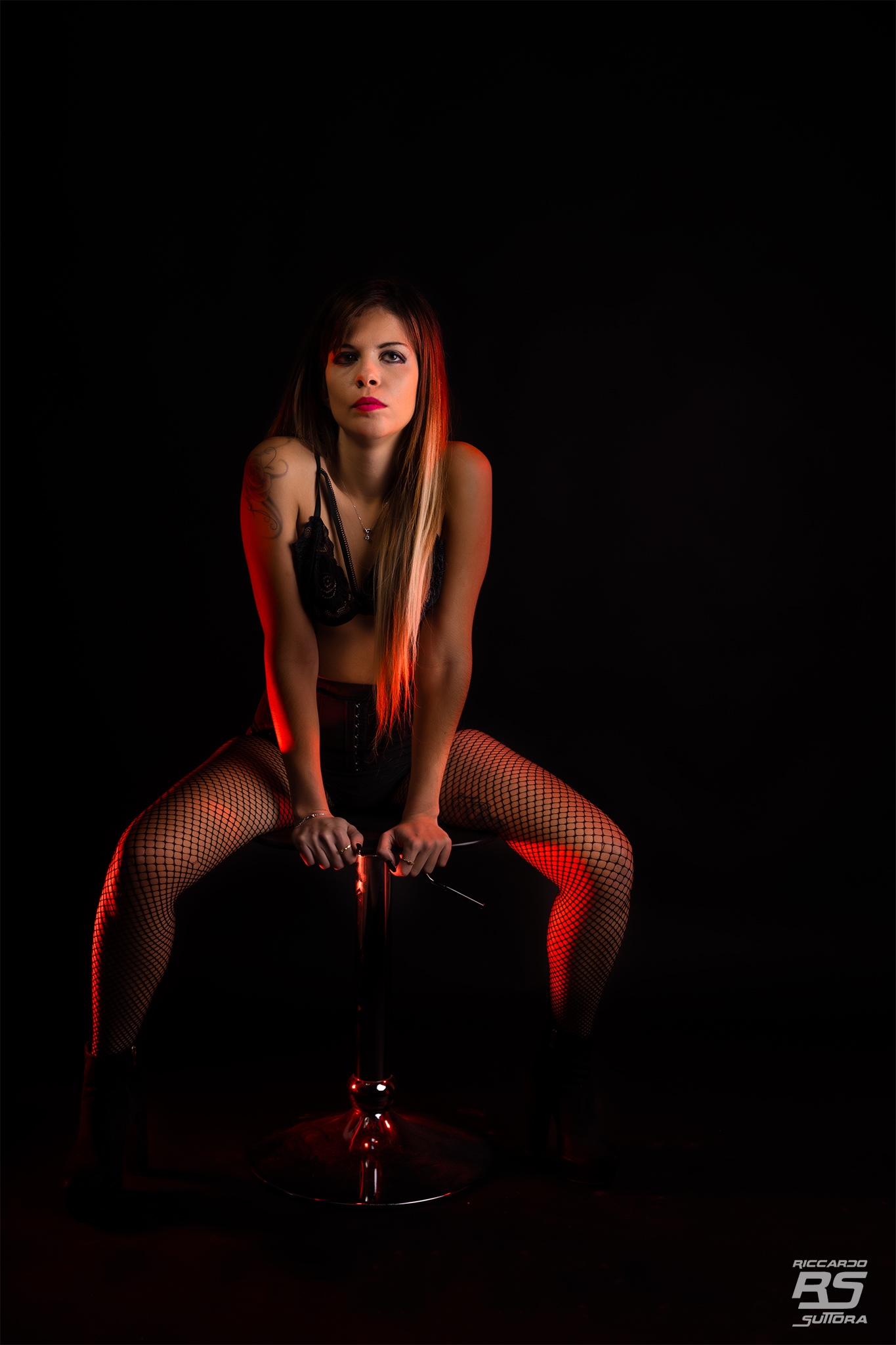 RS 037072 2048
